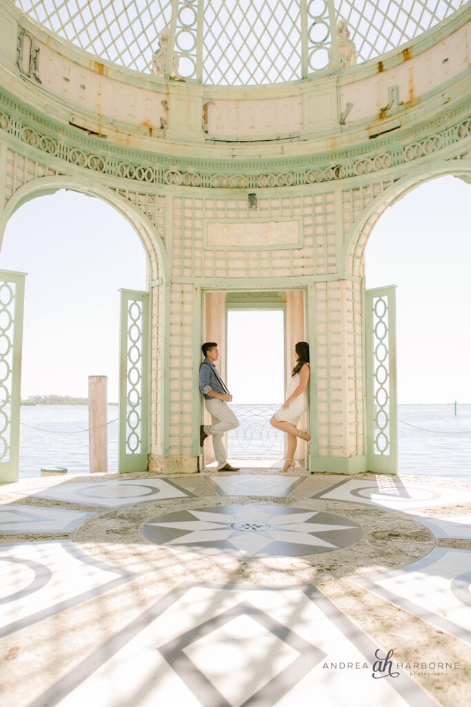 vizcaya miami engagement photoshoot