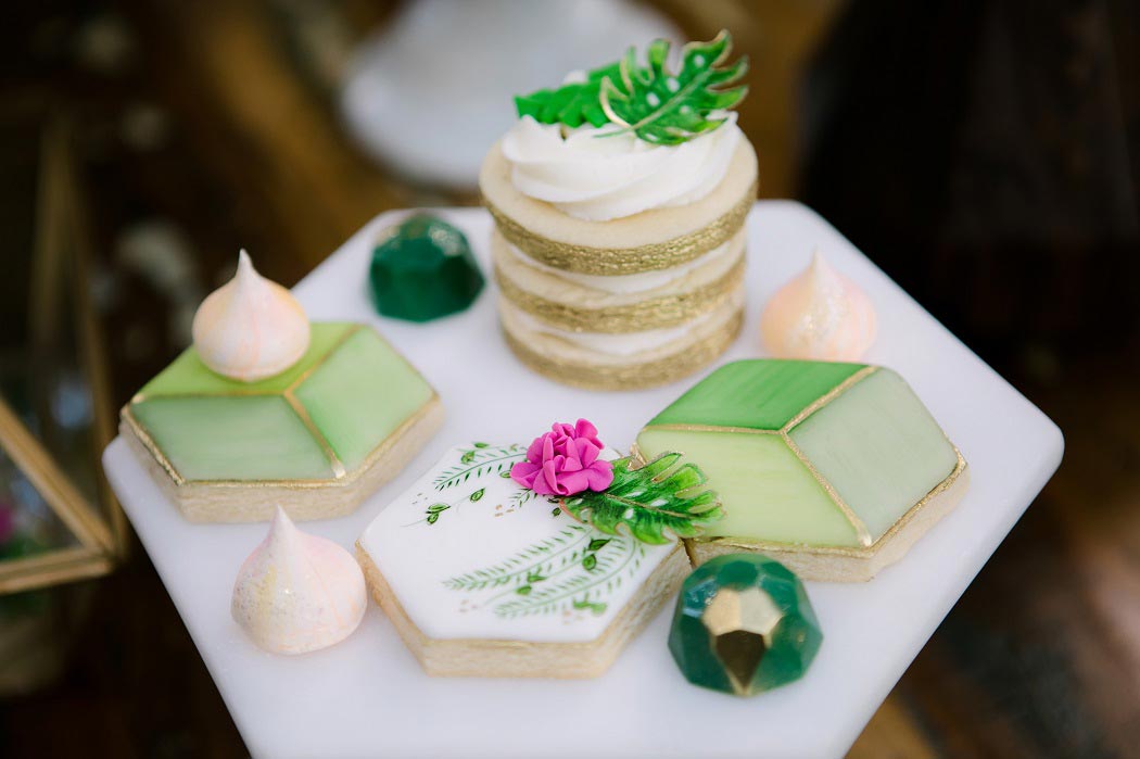 modern wedding dessert bar