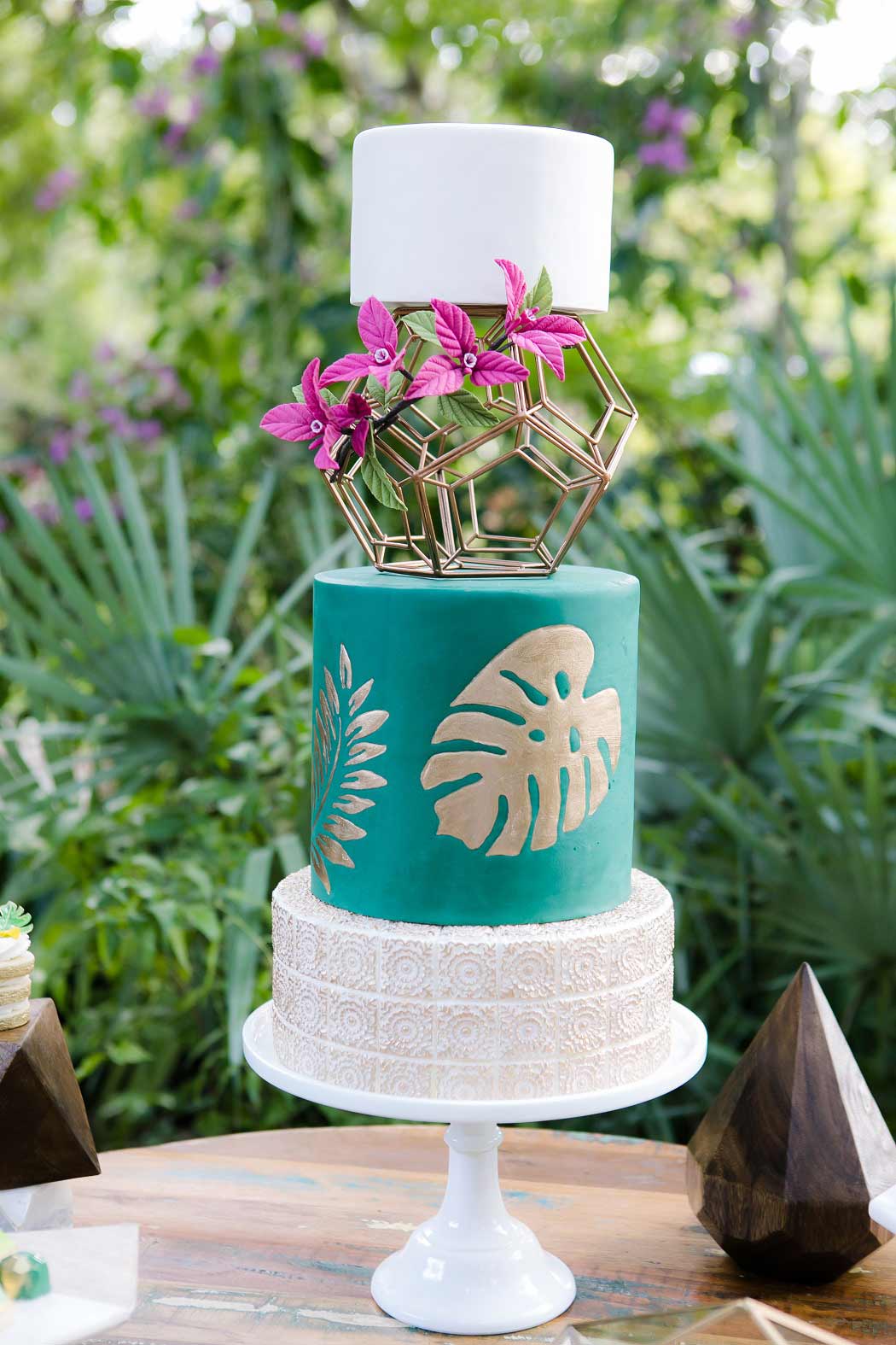 modern cuban style wedding cake