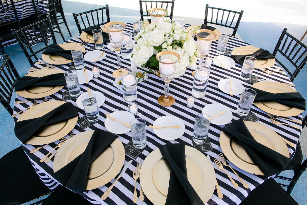 wedding table at the mansion at tuckahoe