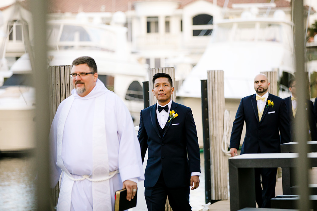 groom walking down the aisle | fort lauderdale wedding photography