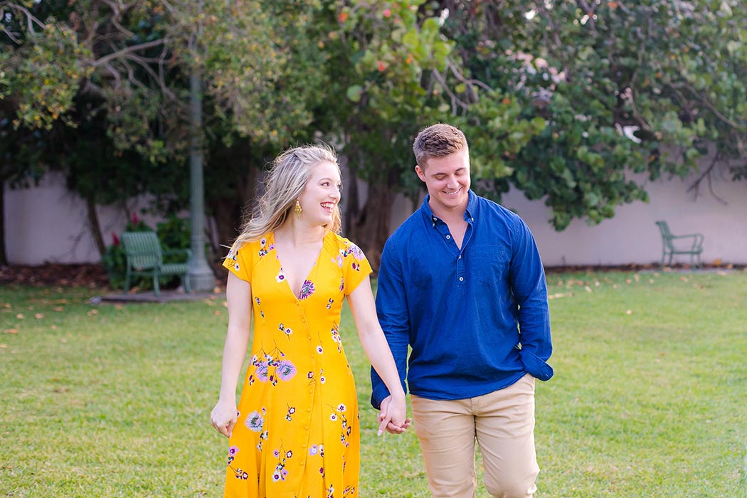 fort lauderdale engagement photoshoot on las olas boulevard