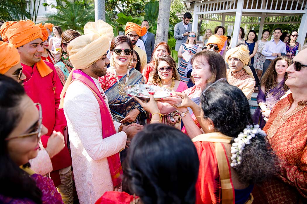 indian baraat celebrations | fort lauderdale indian wedding photographer | groom baraat
