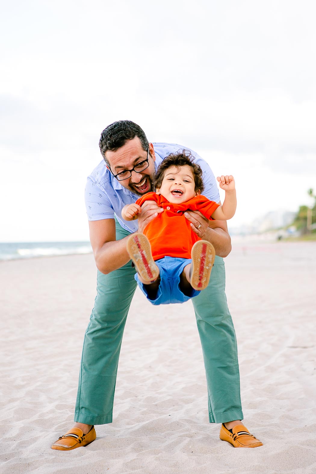ideas for family photography poses | posing ideas for family photography | family photographer fort lauderdale | fort lauderdale photographer