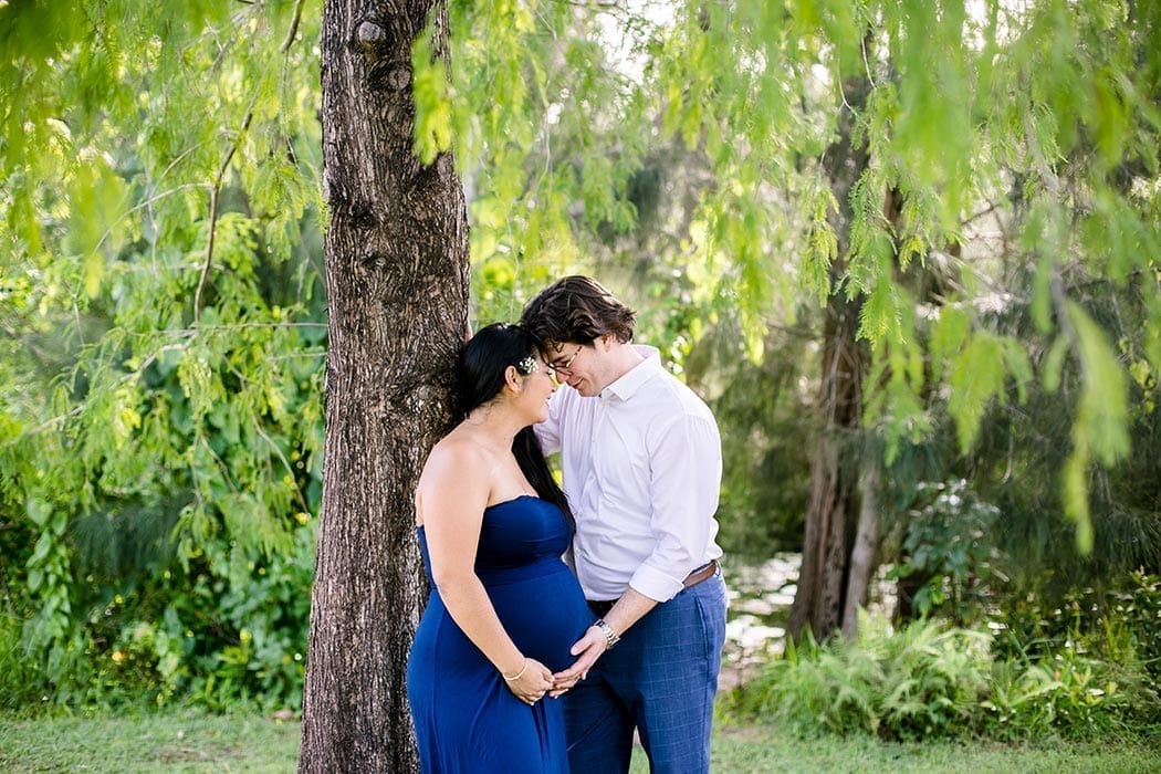 Outdoor Maternity Photoshoot for pregnant couple