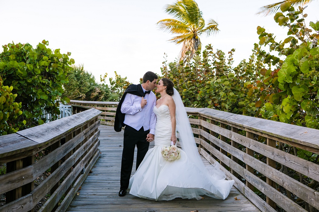 Funny Garter Removal  Fort lauderdale wedding, South florida wedding, Palm  beach wedding