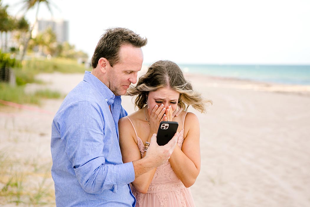 beach engagement photoshoot ideas for posing | fort lauderdale beach