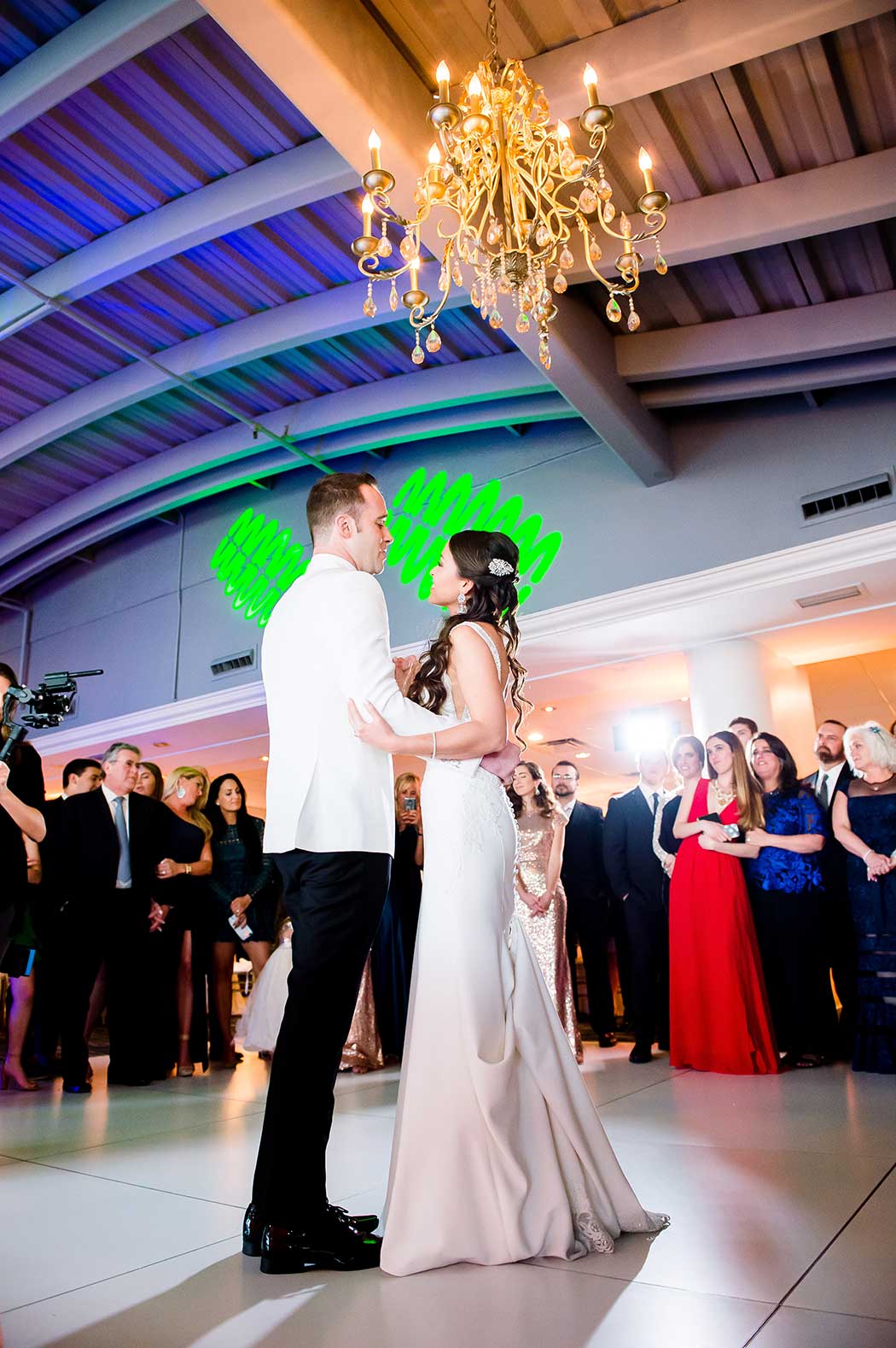 beautiful first dance with bride and groom | wedding photographer fort lauderdale