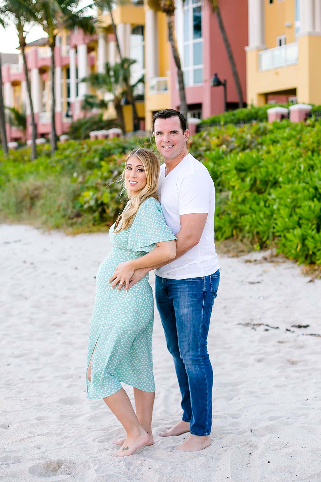 fort lauderdale beach maternity photoshoot with couple | beach maternity pictures | fort lauderdale maternity photographer