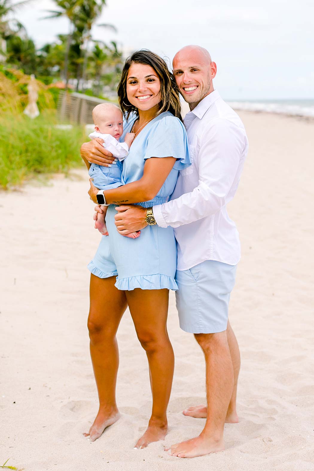 family photoshoot on the beach in fort lauderdale