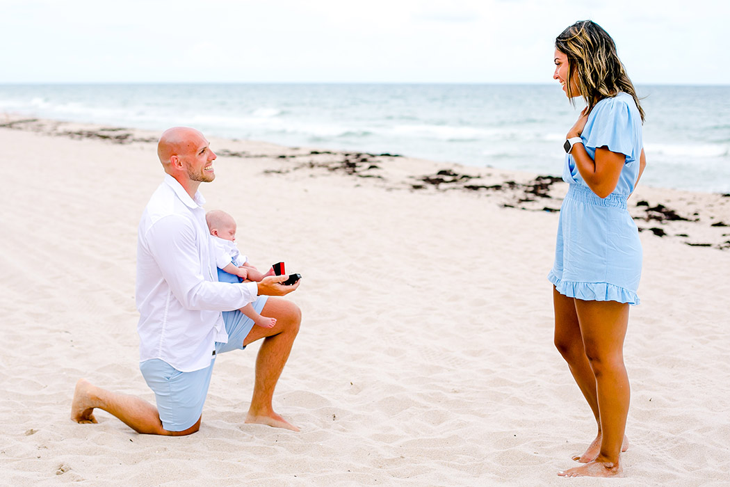 unique surprise beach proposal south florida | south florida proposal photography | fort lauderdale engagement photographer