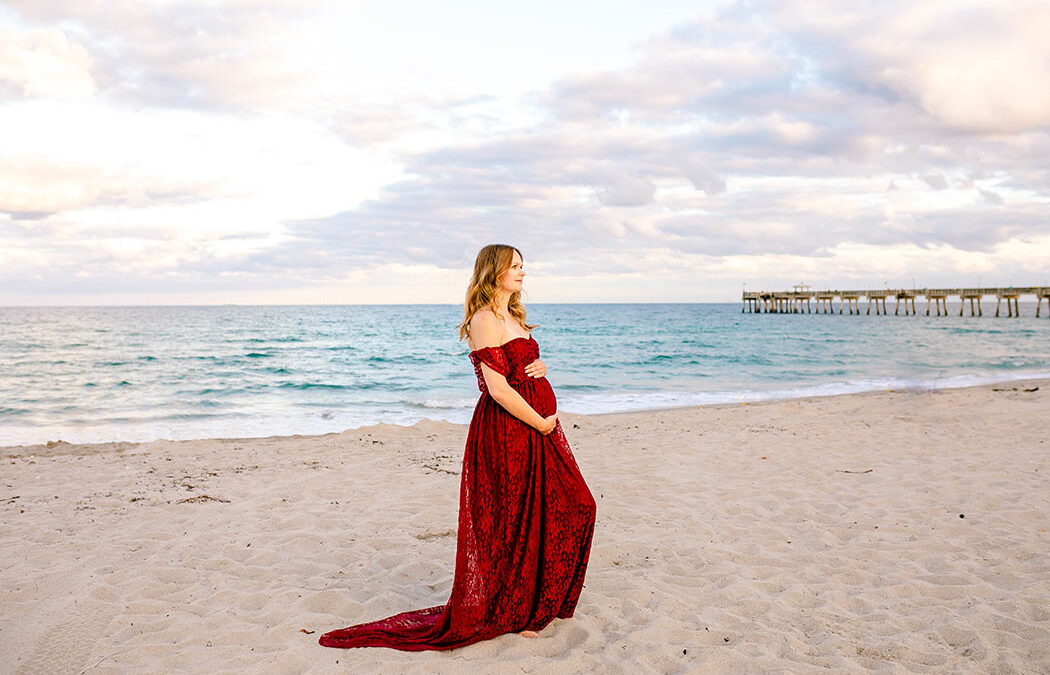 Beautiful Maternity Photoshoot | Dania Beach Pier, South Florida