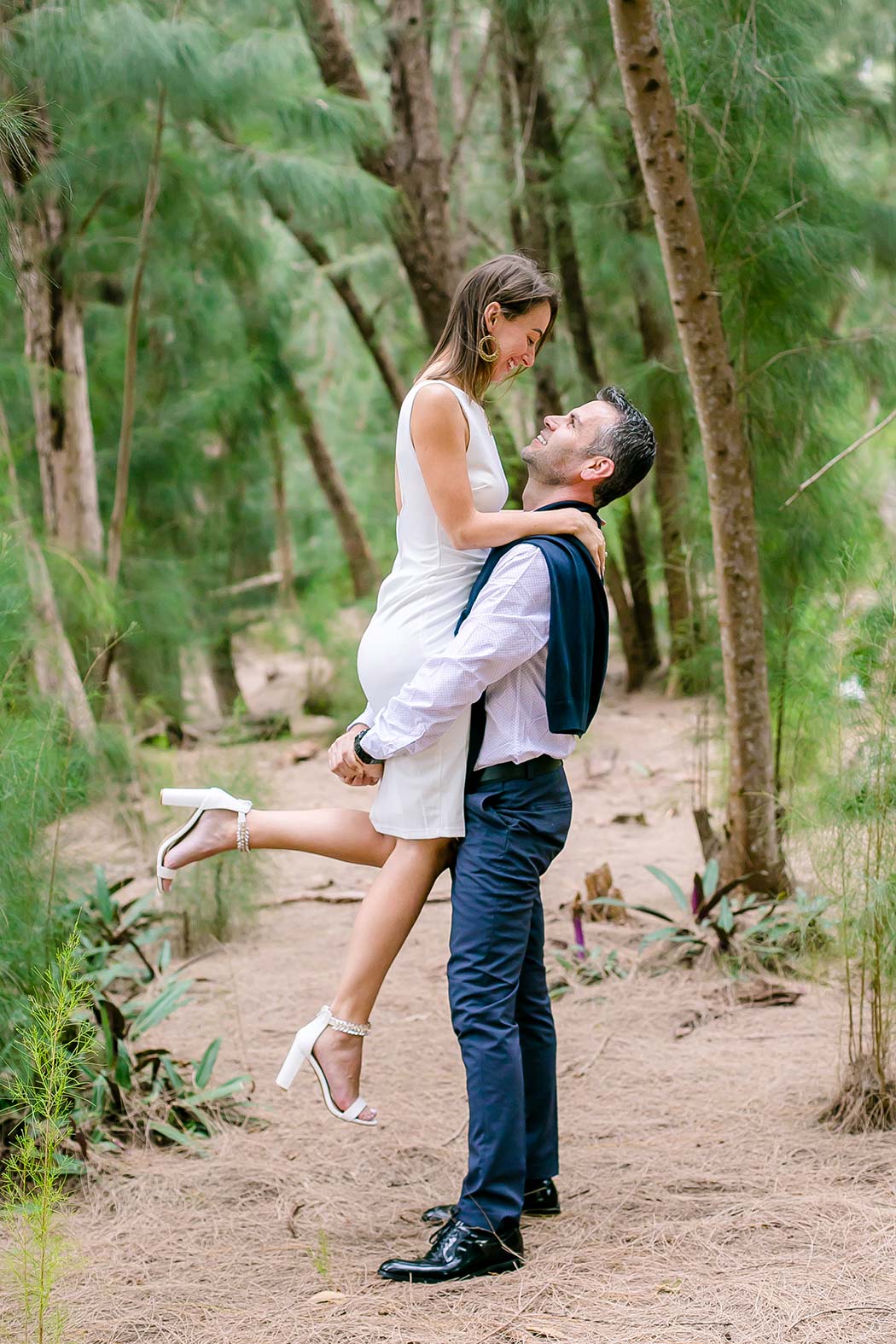 5 unposed prompts for couples photography session | engagement photoshoot fort lauderdale beach