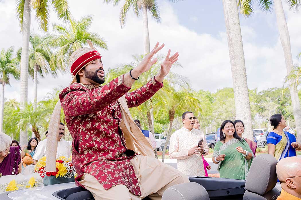 south florida indian wedding phpototographer | South Florida Indian wedding | indian baraat fort lauderdale Marriott hotel