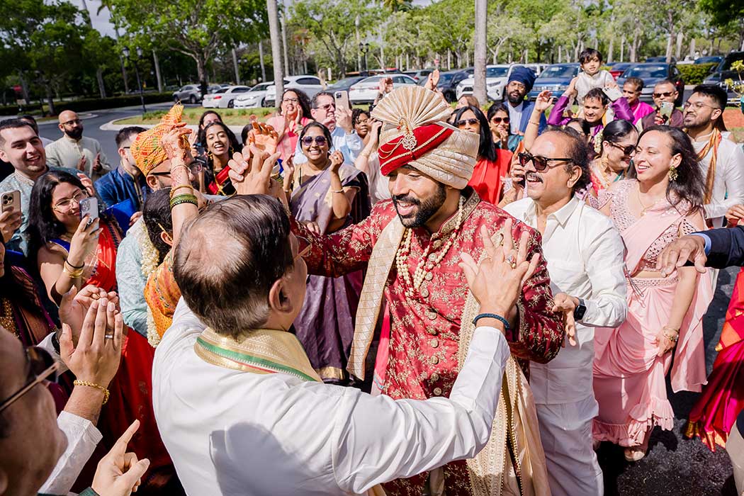 Indian baraat wedding photography | wedding photographer specializing in indian weddings | fort lauderdale indian wedding photographer 